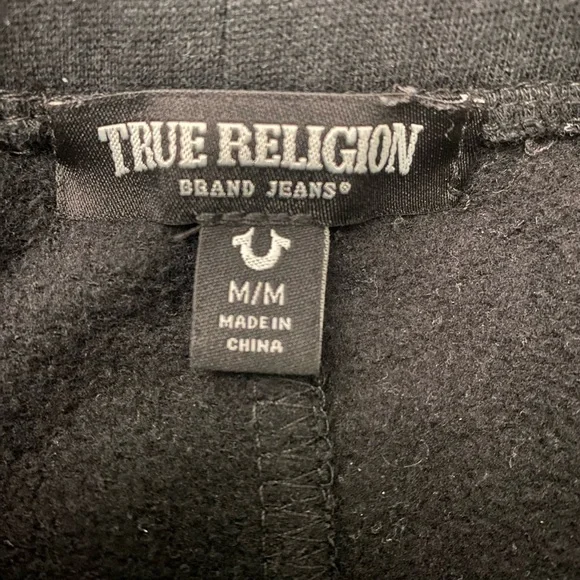 FLOCKED LOGO STACKED SWEAT
PANT - Black | True Religion - Picture 6 of 6